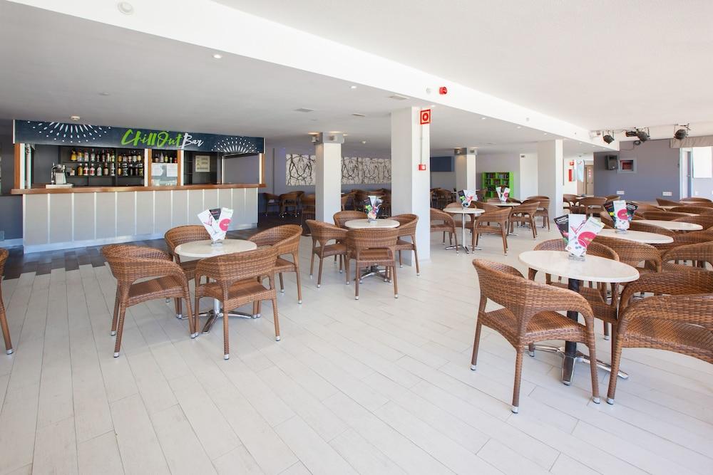 Grupotel Revoli プエルトリコ エクステリア 写真