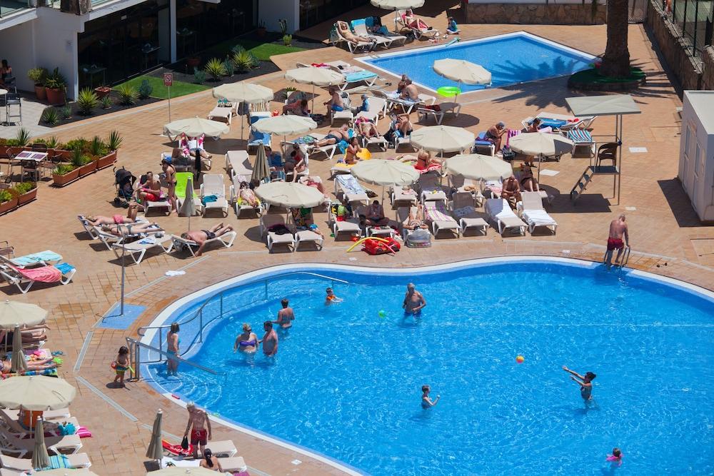Grupotel Revoli プエルトリコ エクステリア 写真