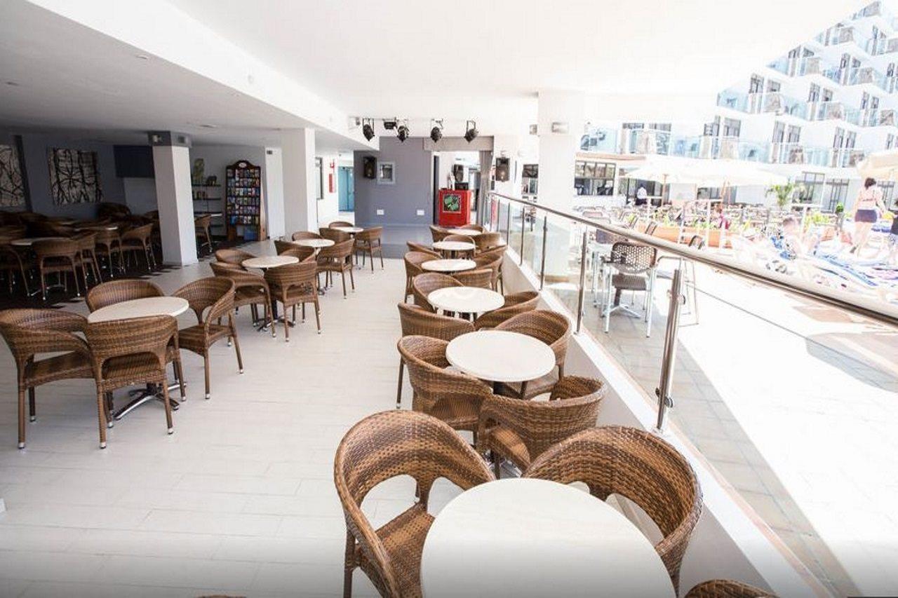 Grupotel Revoli プエルトリコ エクステリア 写真